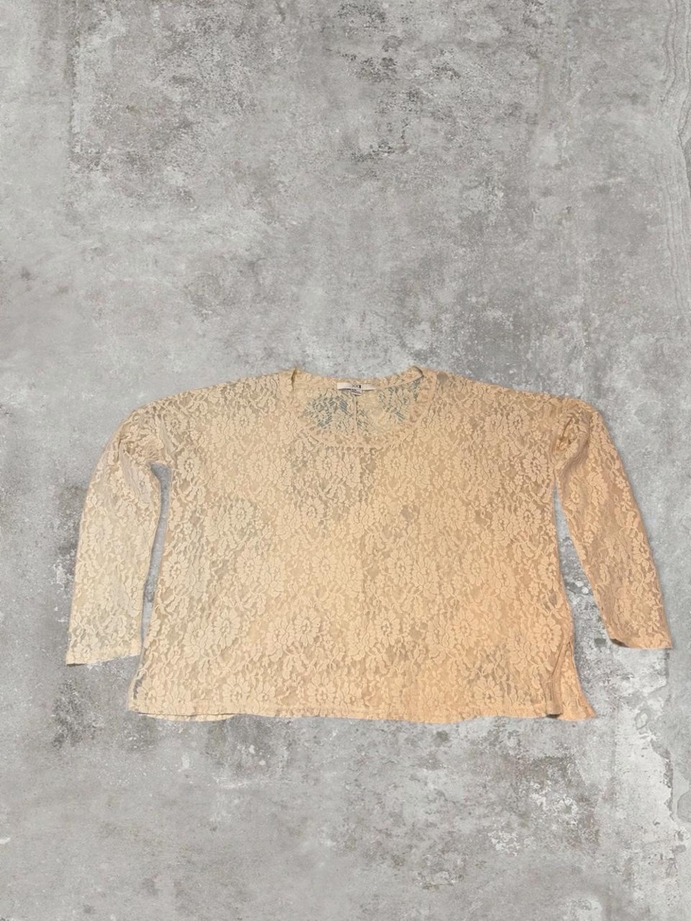 Forever 21 Beige Lace Long Sleeve Top